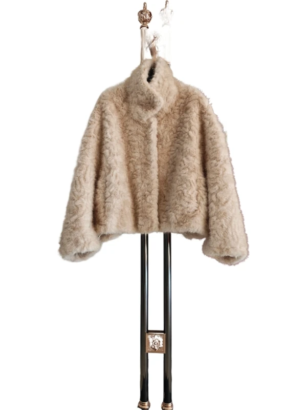 短款时尚轻奢宽松型保暖洋气毛短外套网红爆款