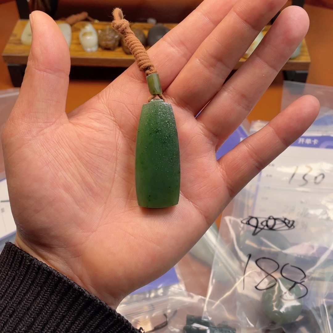 和田玉（糖玉）未镶嵌车挂