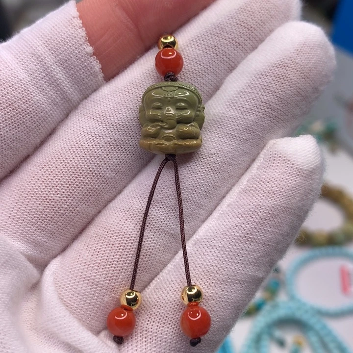 绿松石配饰未镶嵌