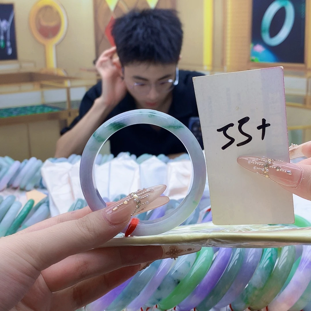 翡翠未镶嵌手镯nn
