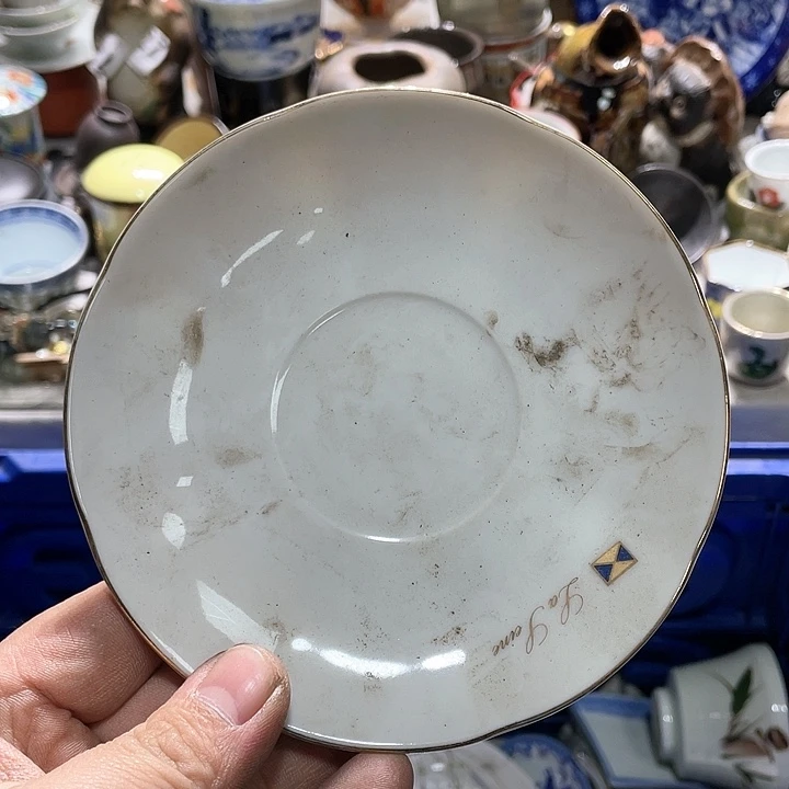 瓷片在这一刻的心情瞬间开始的