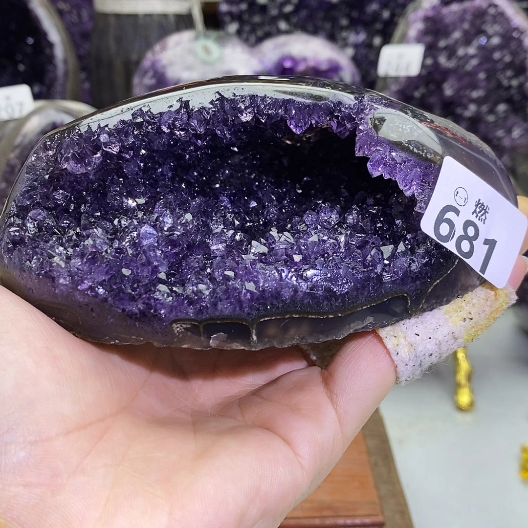 未镶嵌大型摆件（非配饰）紫晶