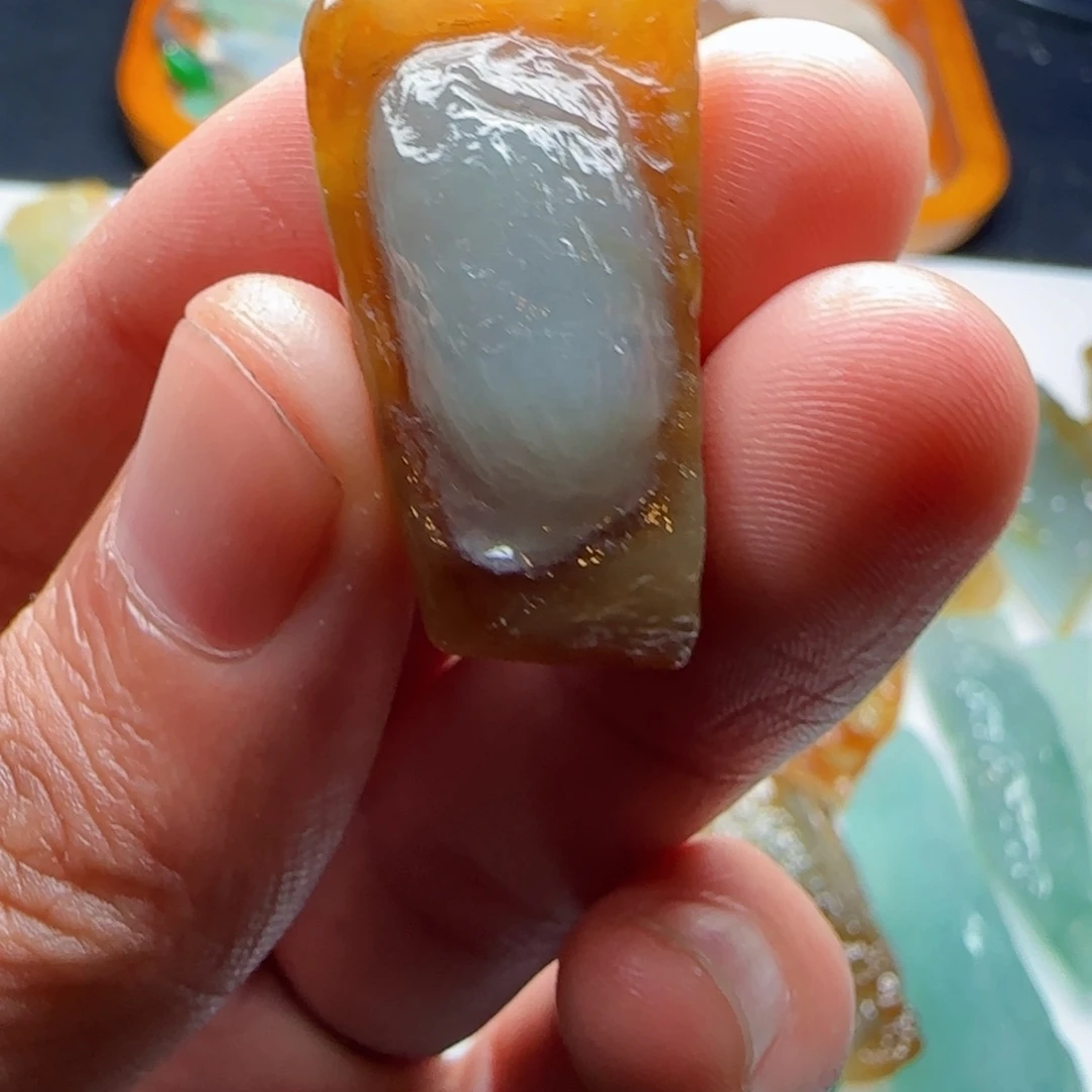 定制翡翠未镶嵌不包工