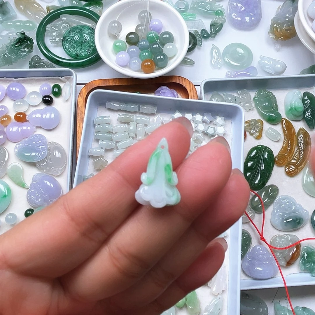 颈饰未镶嵌翡翠888888888