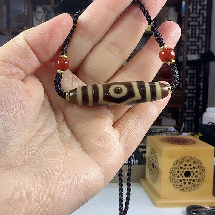 玛瑙/玉髓合金颈饰上肯