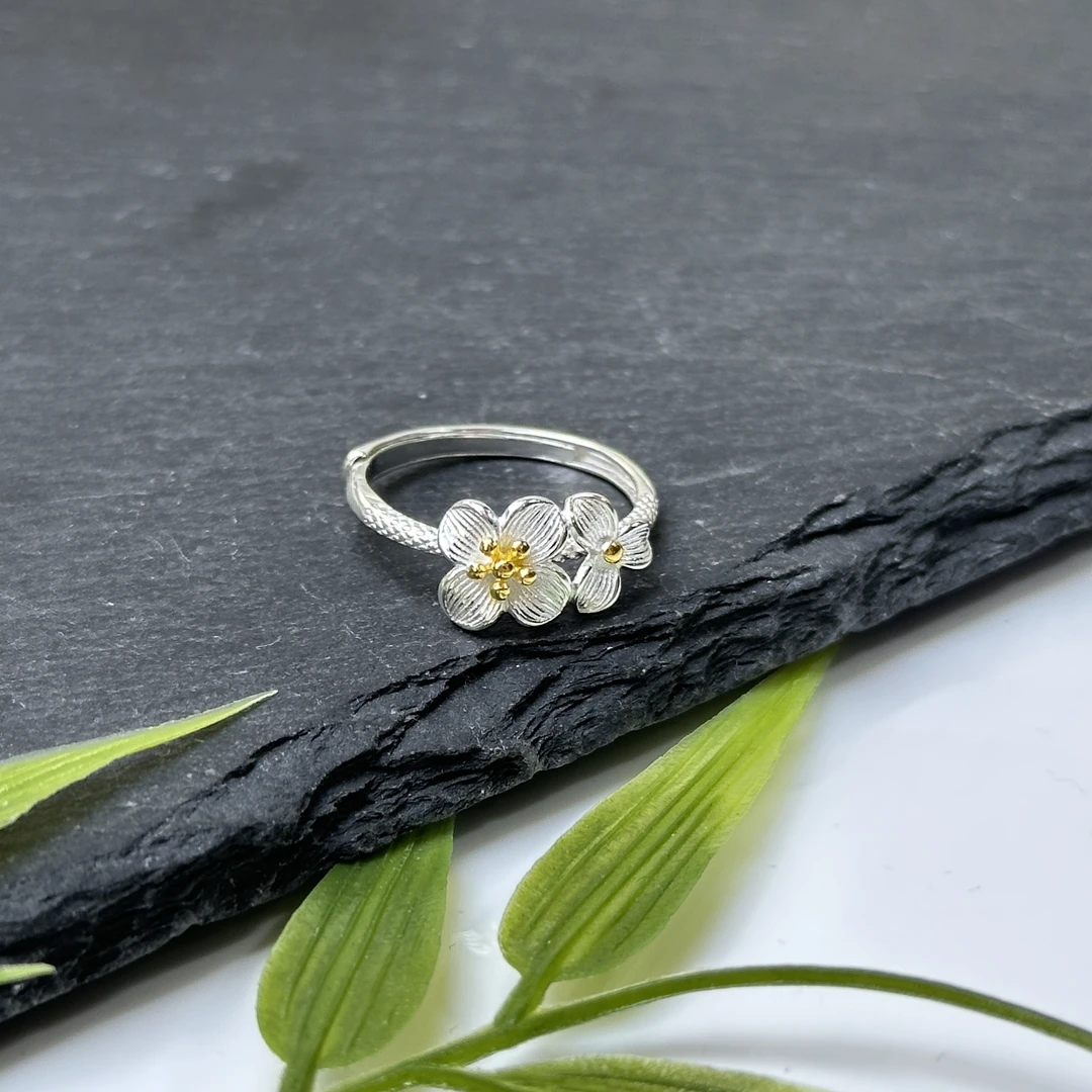 足银银制品 【铭记珠宝】足银花朵戒指16-2DM249H384