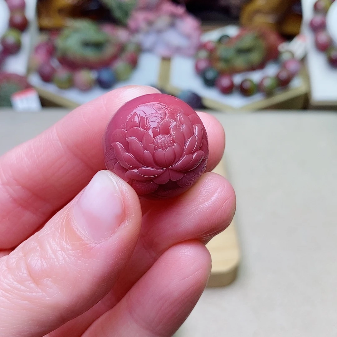 玛瑙/玉髓珠宝奇石未镶嵌西**浠盐源玛瑙定制