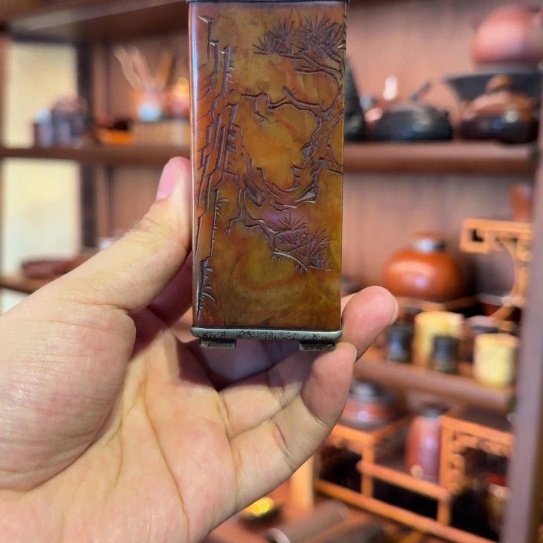 用***户一出竹够寿山石茶仓