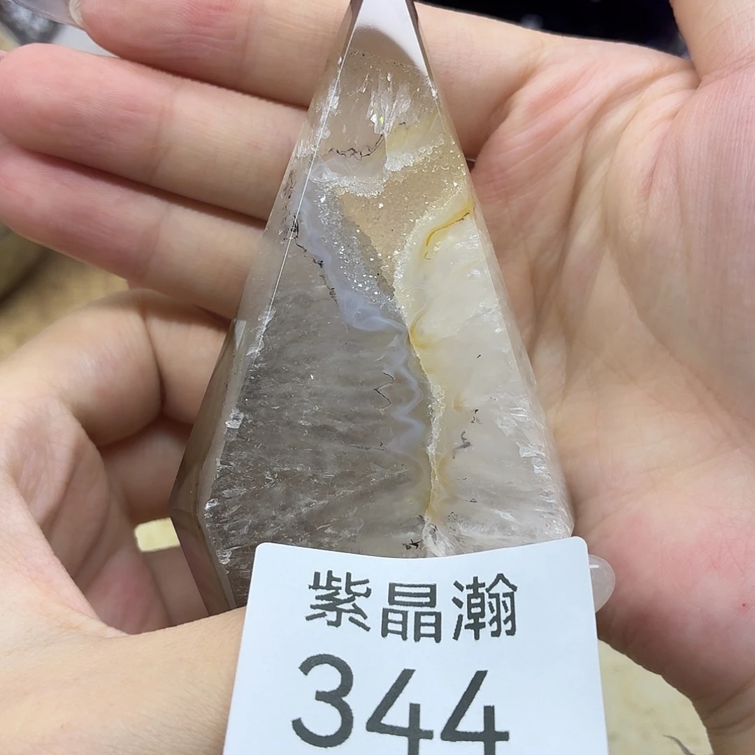 未镶嵌大型摆件（非配饰）水晶