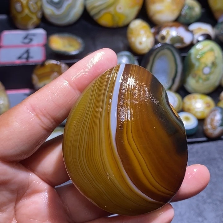 玛瑙/玉髓未镶嵌珠宝半成品20