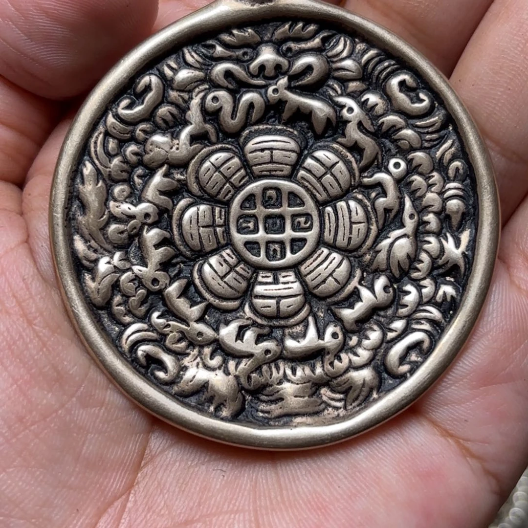 用****莫铜星月菩提吊坠项链