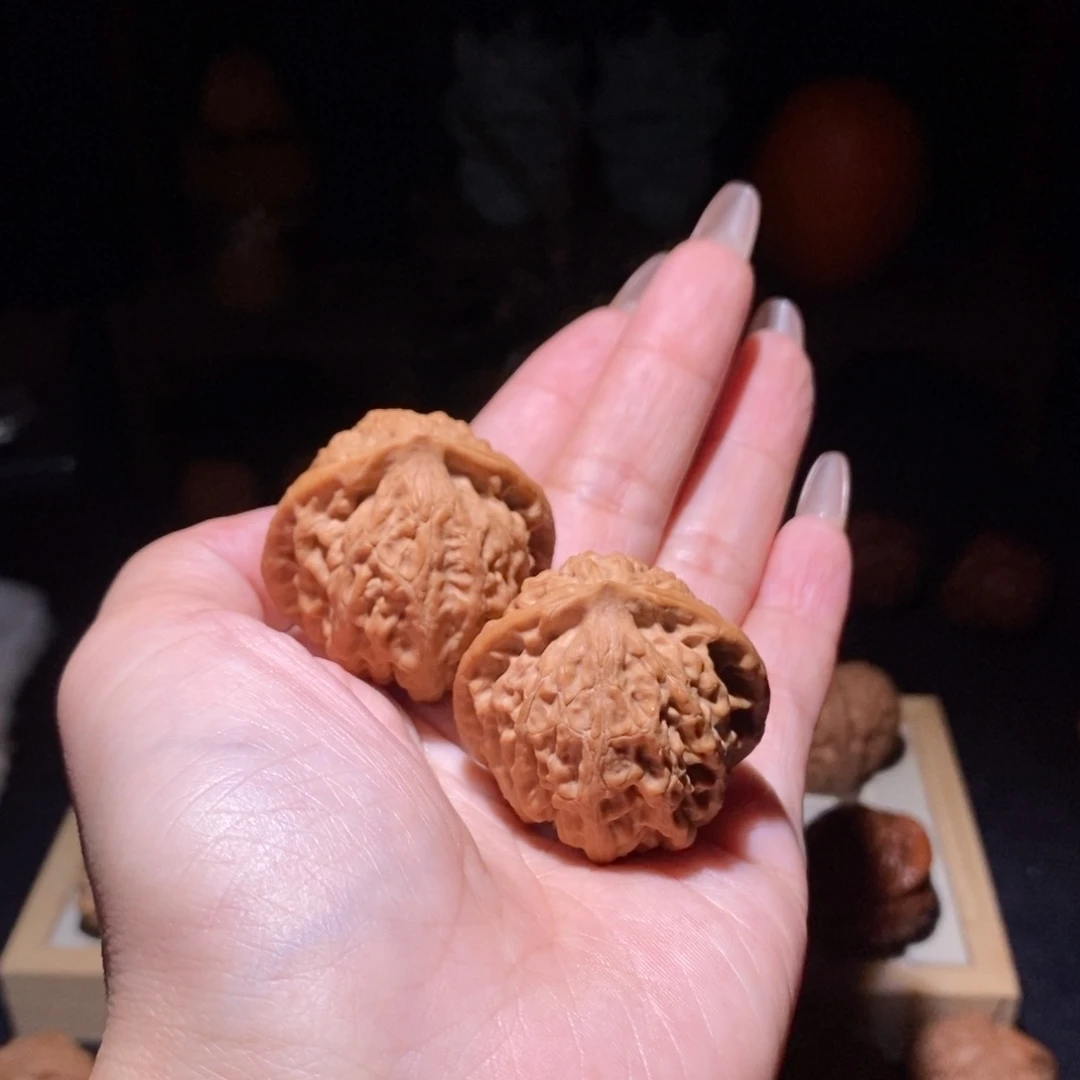 吊坠文玩核桃金牛39