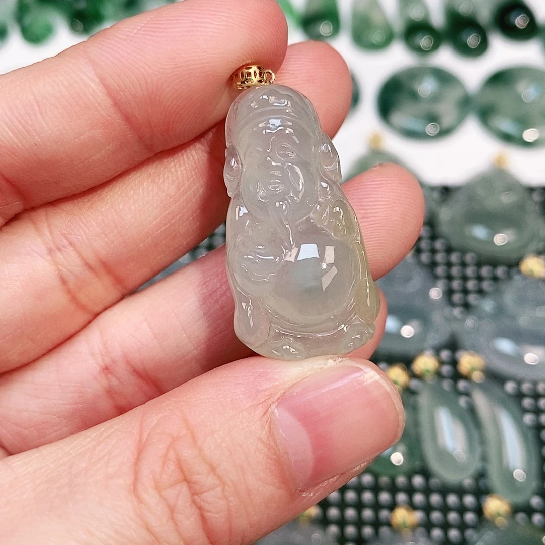 翡翠颈饰18K金镶嵌吊坠