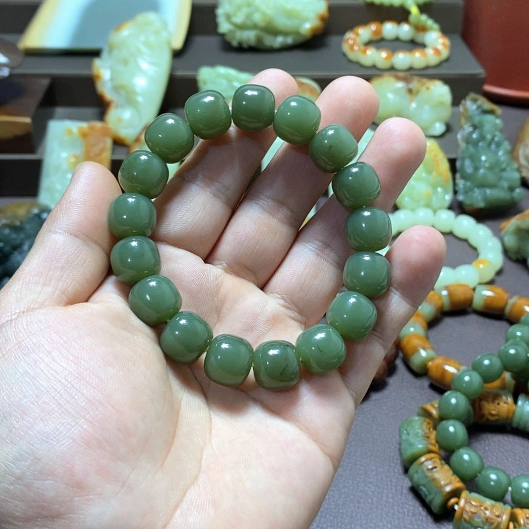 透闪石质玉手串卡13未镶嵌华*门