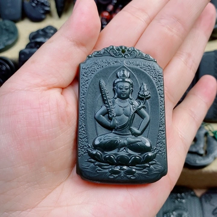 Y***、和田玉（青玉）未镶嵌颈饰双面雕刻