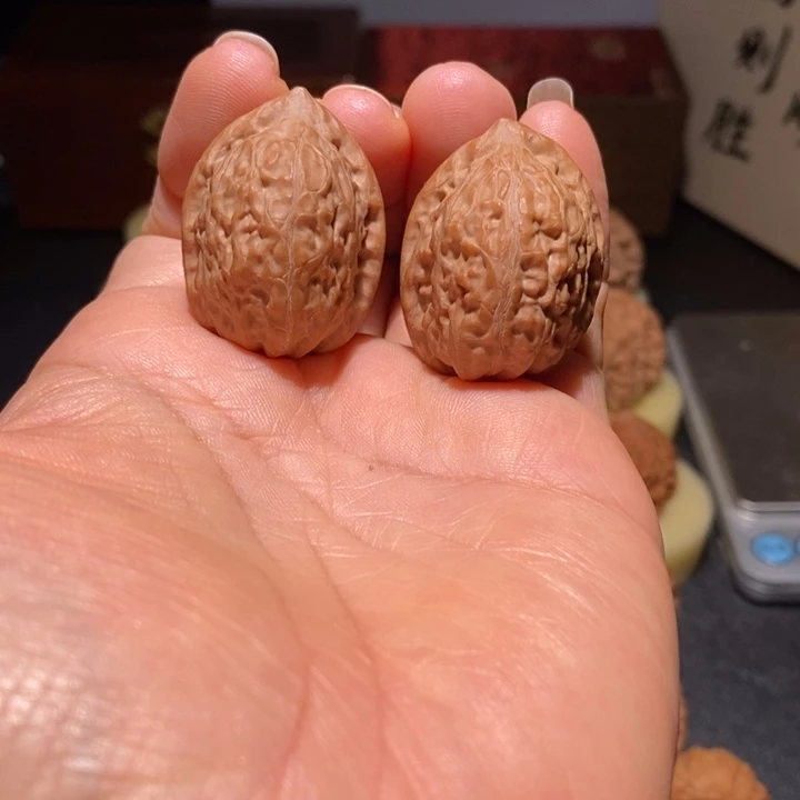 文玩核桃吊坠平谷舍利