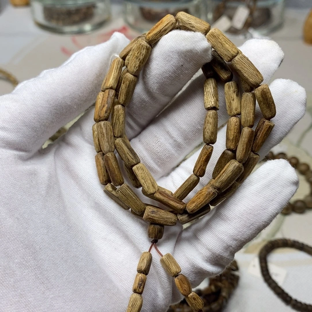 手串沉香贡布 随形不沉水 7.67克