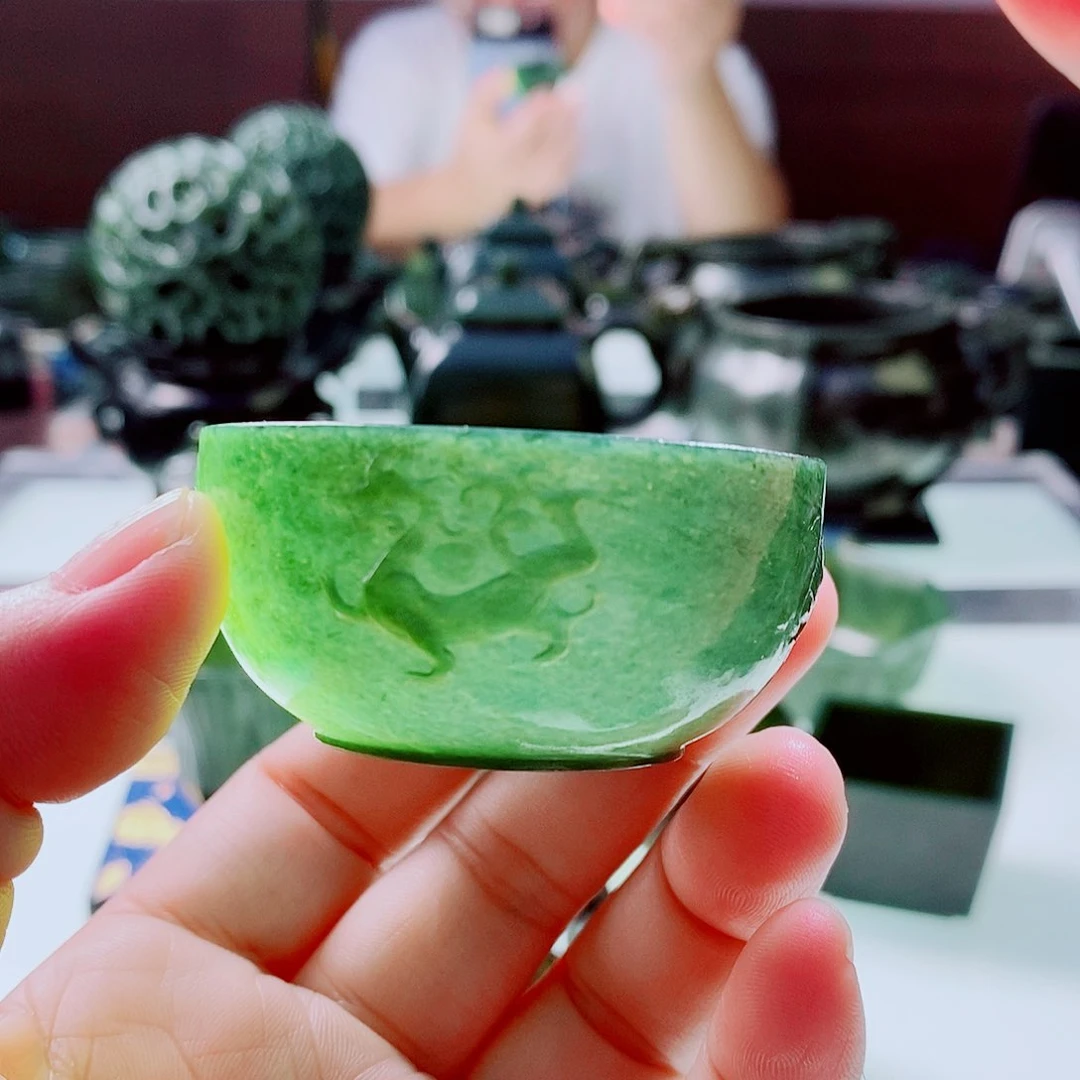 未镶嵌和田玉（青玉）摆件微瑕