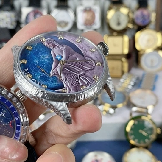 钢金属合金人工动能机芯