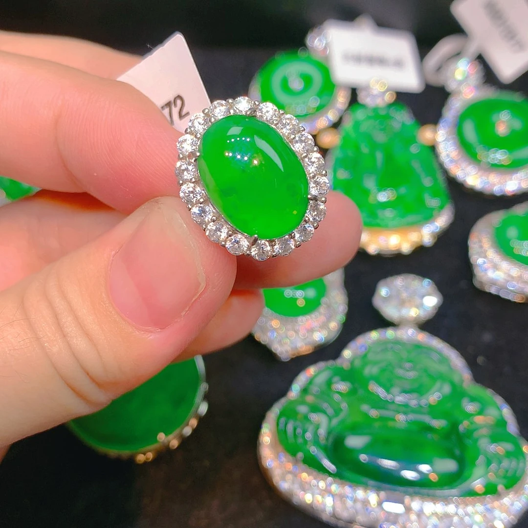 翡翠银S925镶嵌颈饰翡翠