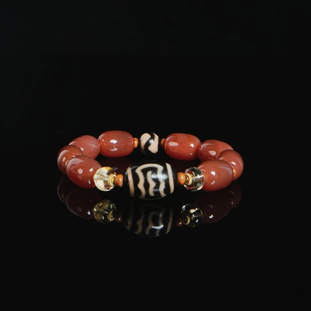 M4271 南红桶珠手串 39.15g