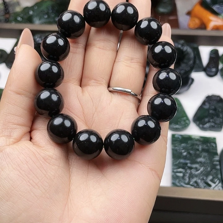 蛇纹石玉未镶嵌挂件