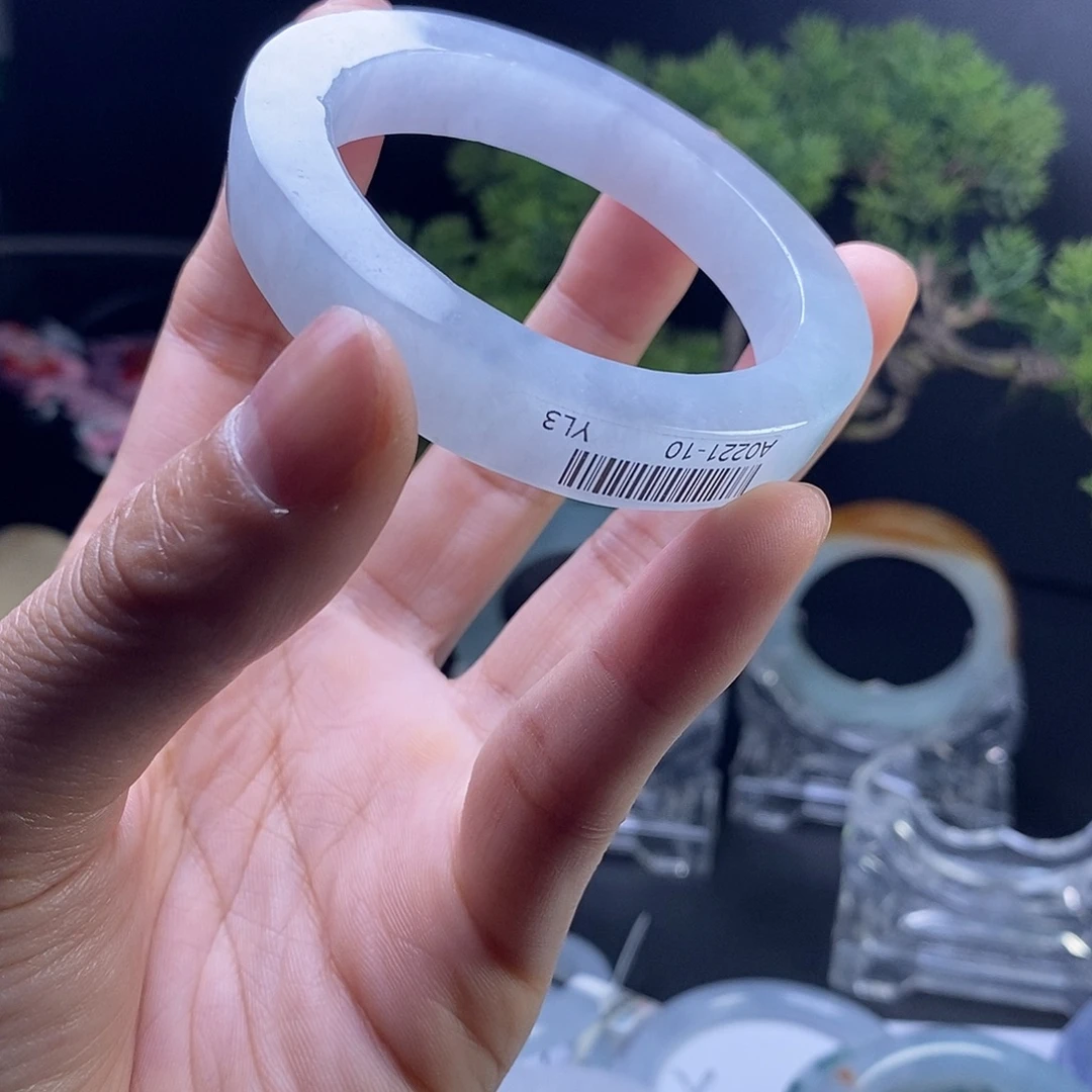 熙***宝未镶嵌毛胚定制翡翠发一个