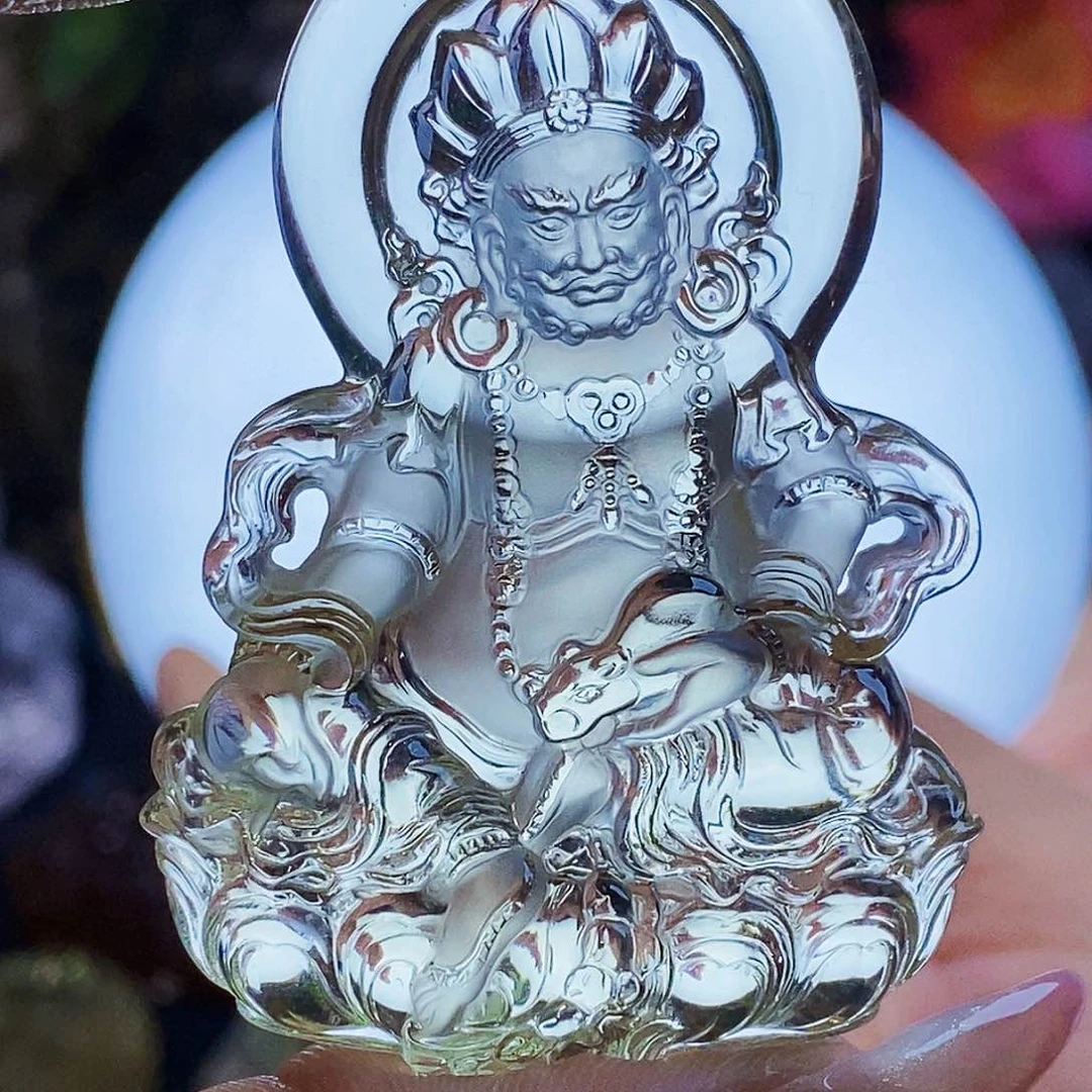 颈饰未镶嵌水晶陈*吊坠