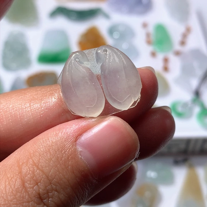 未镶嵌定制翡翠玉兰花耳饰