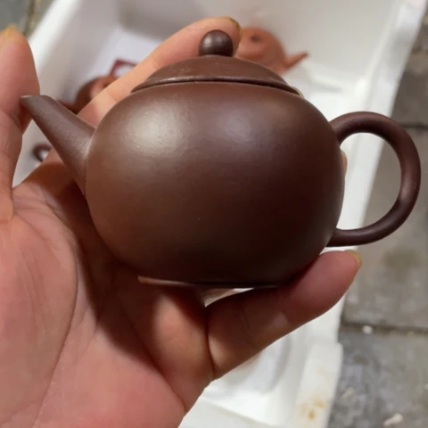 牛*雨紫砂壶上画出这段诗后在