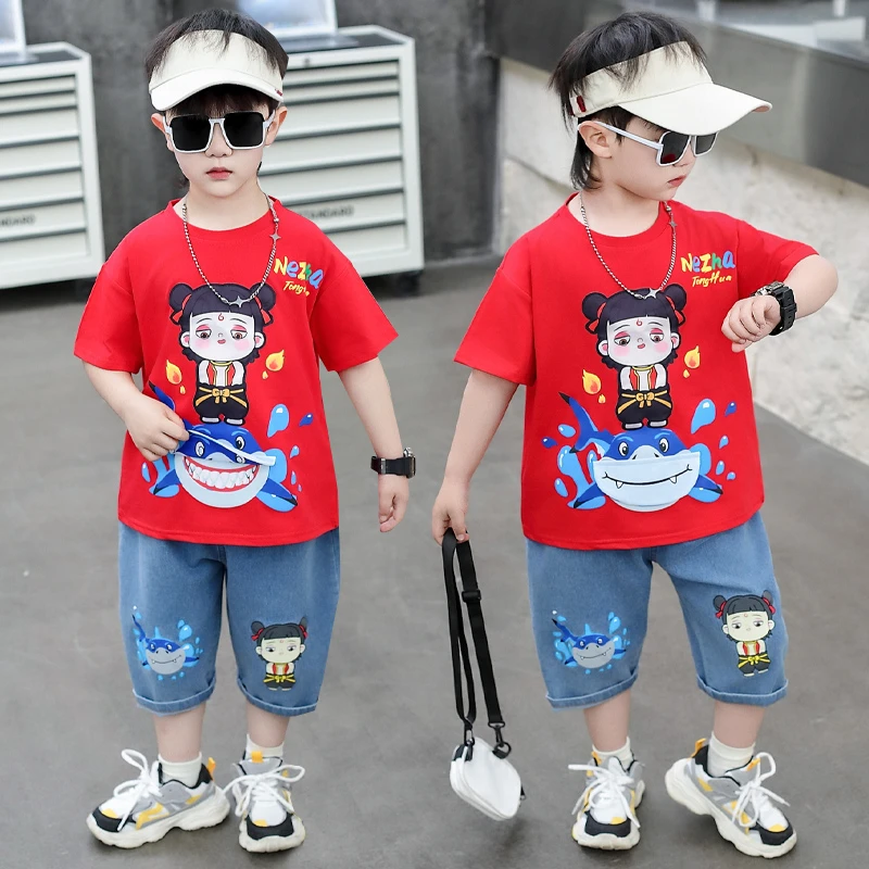 哪吒衣服男童夏装套装2025新款洋气鲨鱼夏天短袖哪吒衣服套装儿童