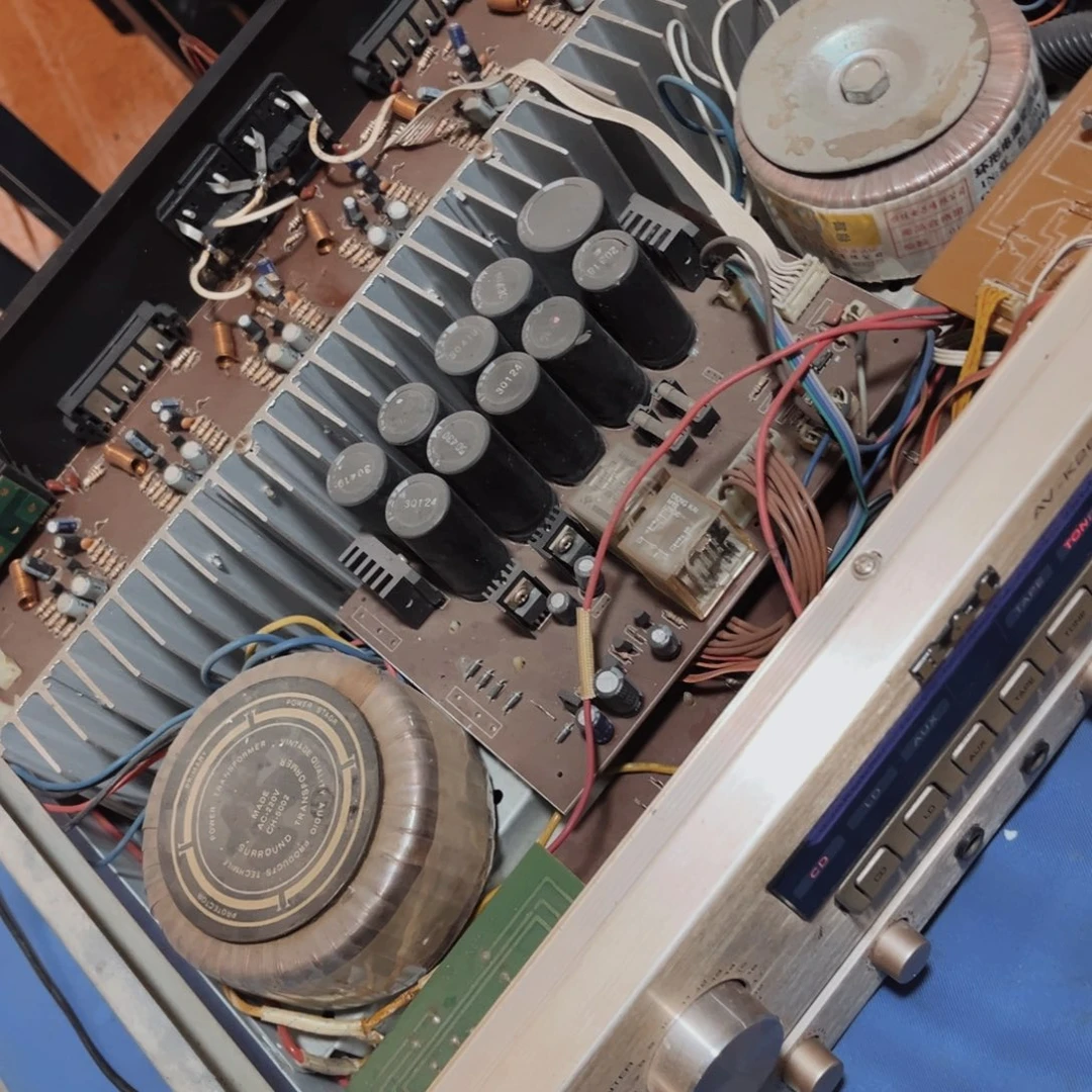 8新一个bc卡包av功放，双环牛，坏了一对管子，包邮