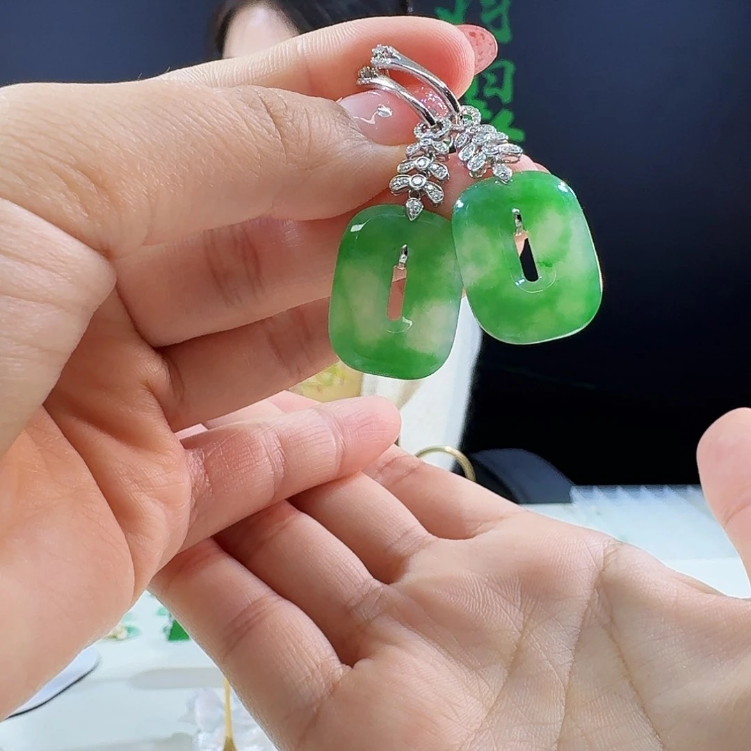 翡翠耳饰18K金镶嵌18k镶嵌