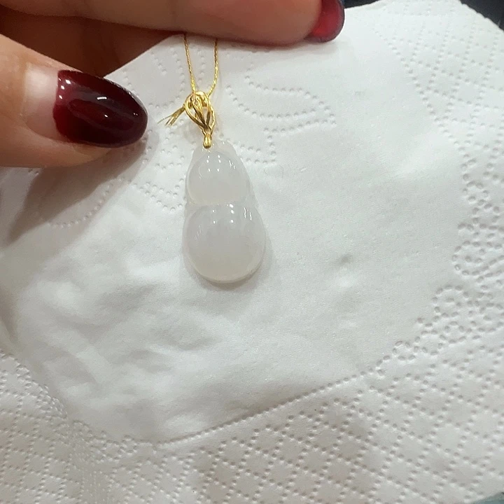 翡翠未镶嵌吊坠(不含链)翡翠葫芦