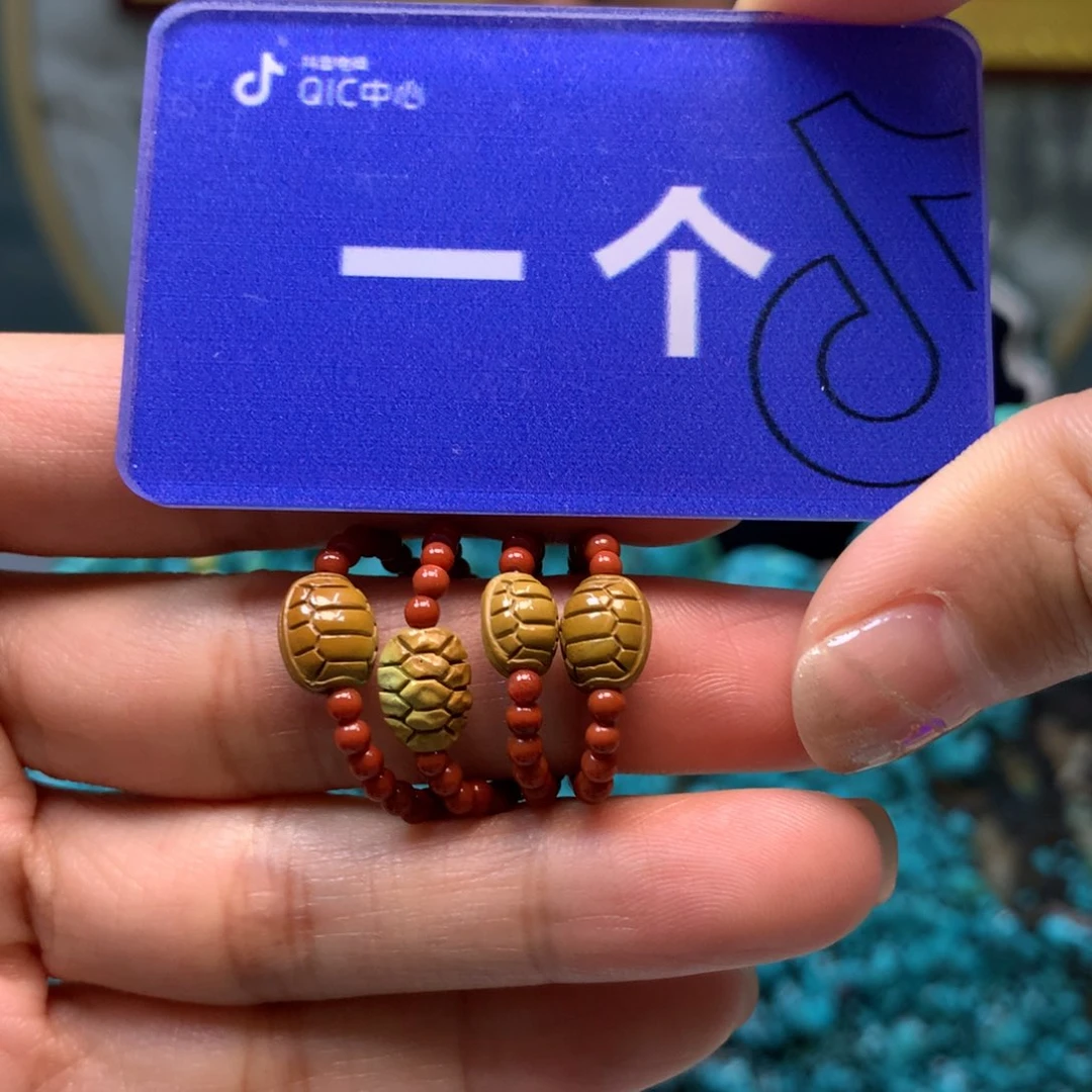 南红玛瑙戒指未镶嵌