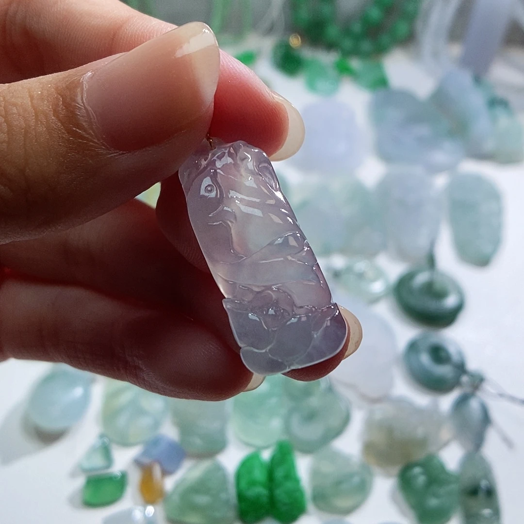 定制翡翠未镶嵌鱼与莲花