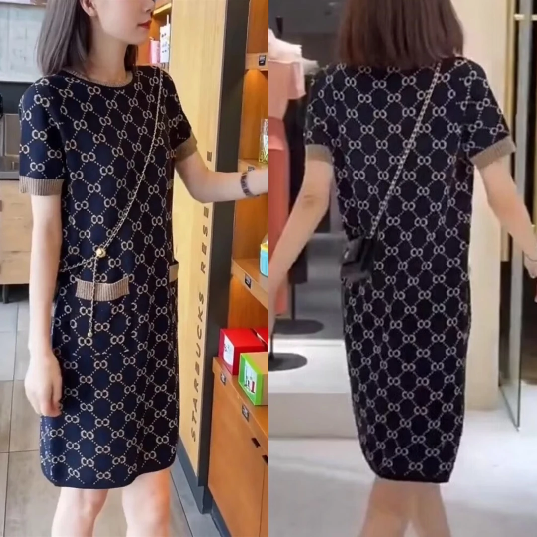 网红爆款套装女2025年秋季新款时尚休闲外披宽松显瘦连衣裙两件套