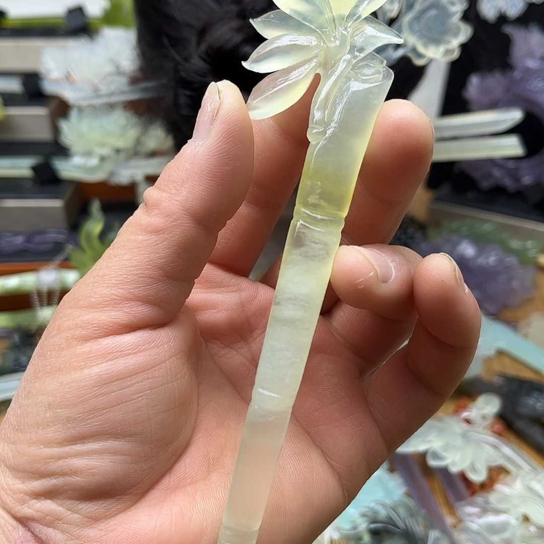 蛇纹石玉未镶嵌岫玉