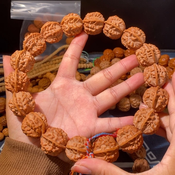 手串文玩核桃……16