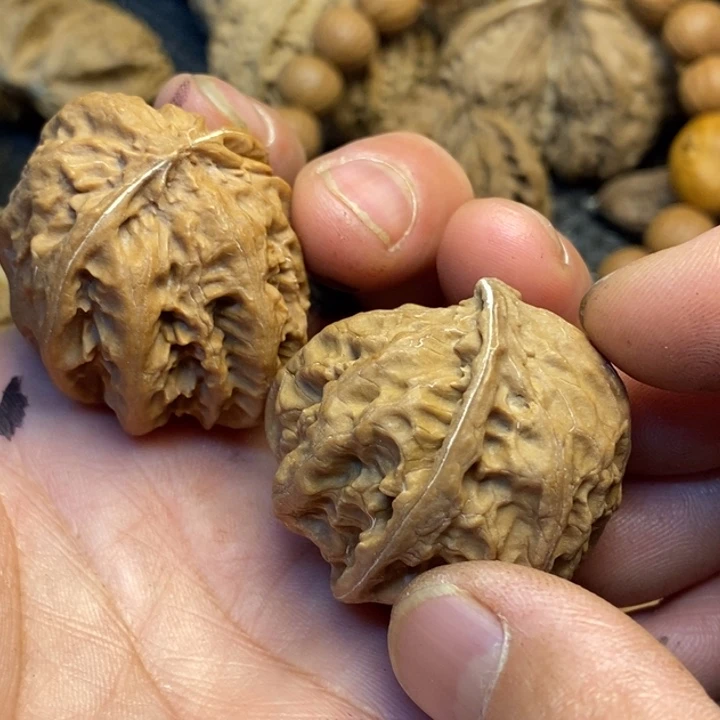 吊坠文玩核桃娜姐104