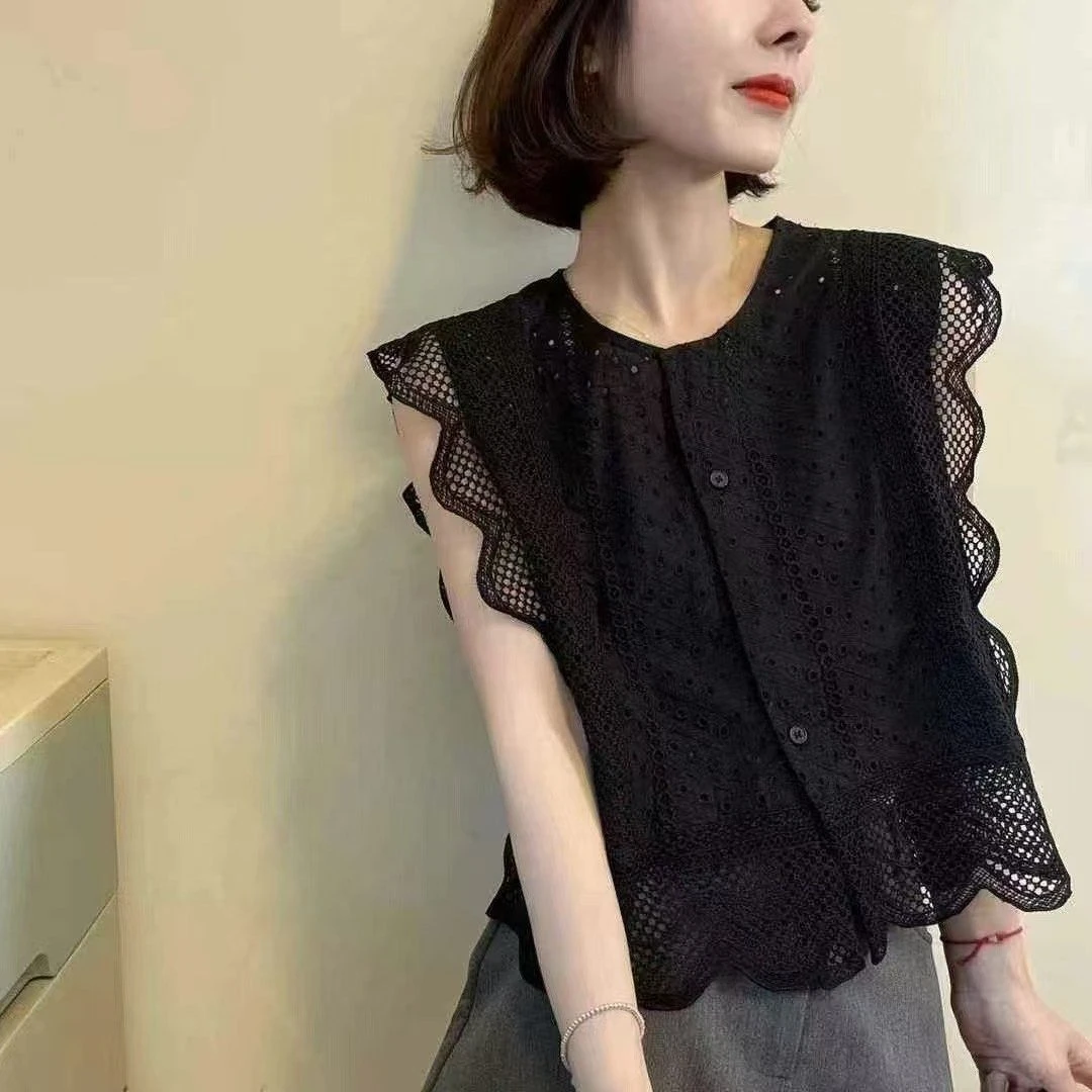 2025夏季新款时尚百搭圆领无袖T恤女高级镂空钩花设计上衣潮