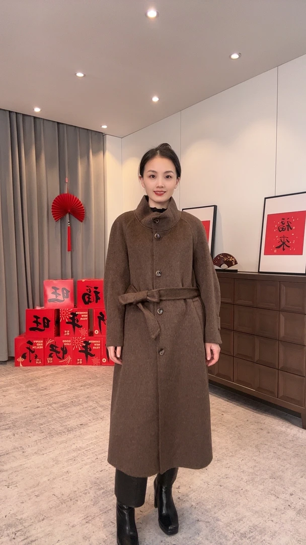 品千姿 年货节长款羊毛大衣腰带款精致824267