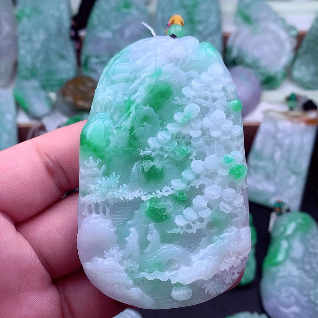 吊坠(不含链)未镶嵌翡翠