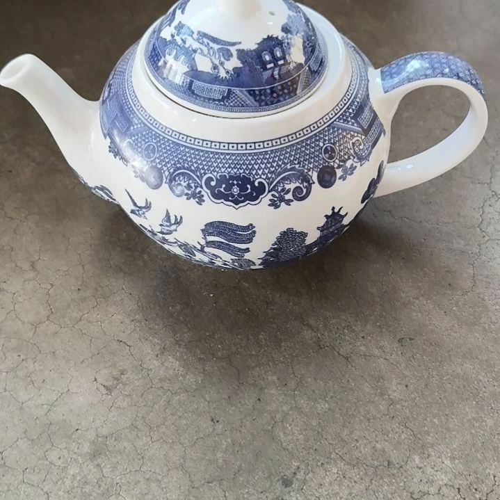 陶瓷盘子碗啥时候
