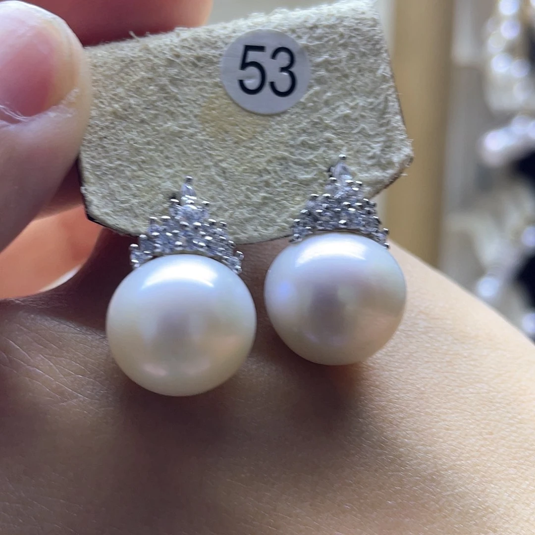 银S925镶嵌淡水珍珠耳饰