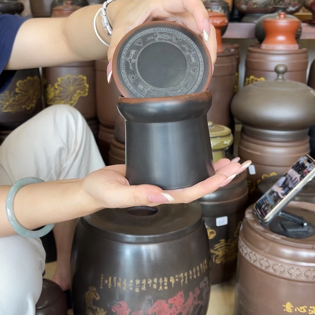 钦州坭兴陶茶叶罐二两装