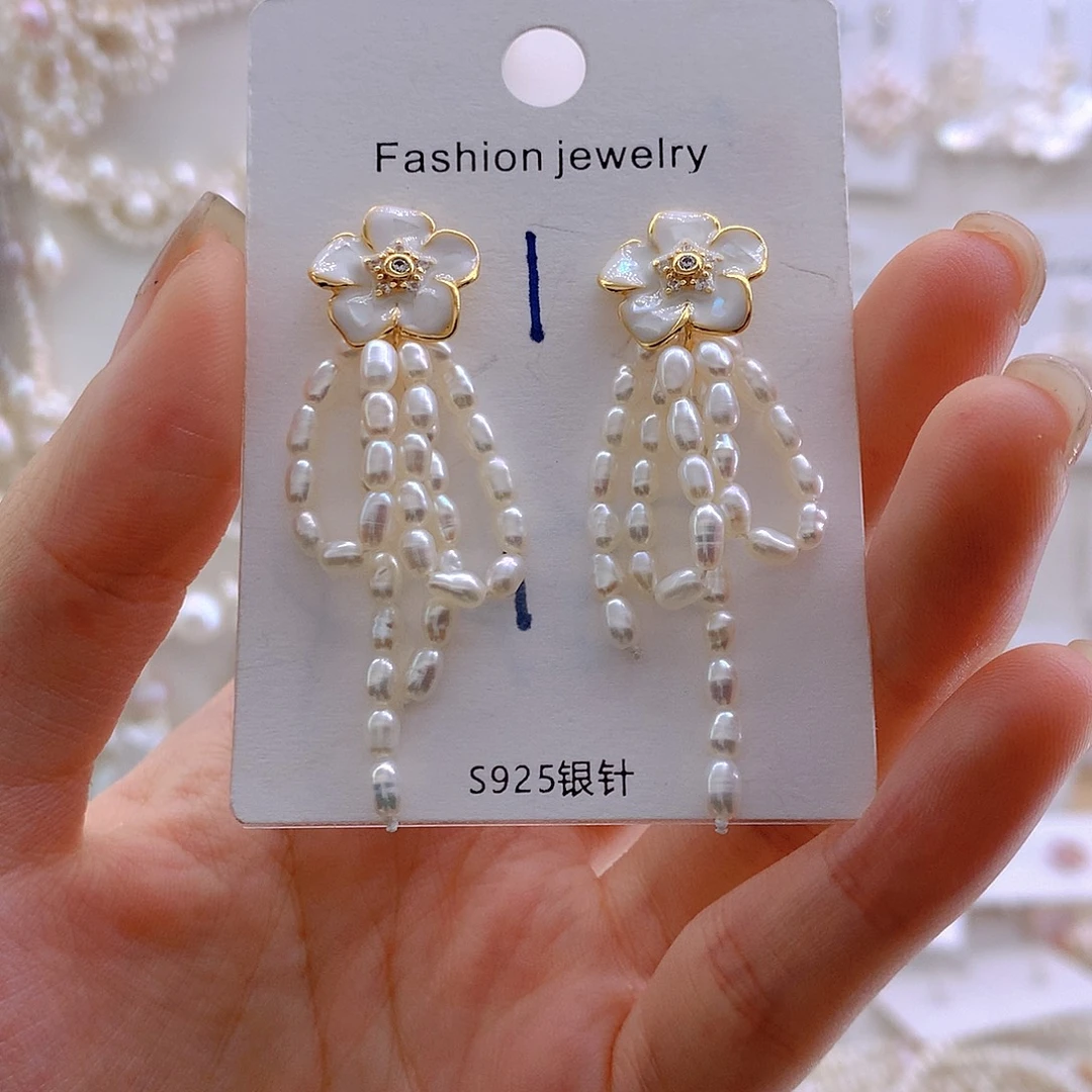 淡水珍珠耳环未镶嵌