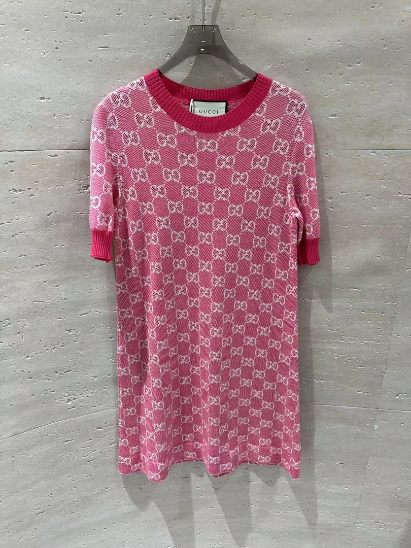 99新 GUCCI/古驰 古驰 衣服 编码 683