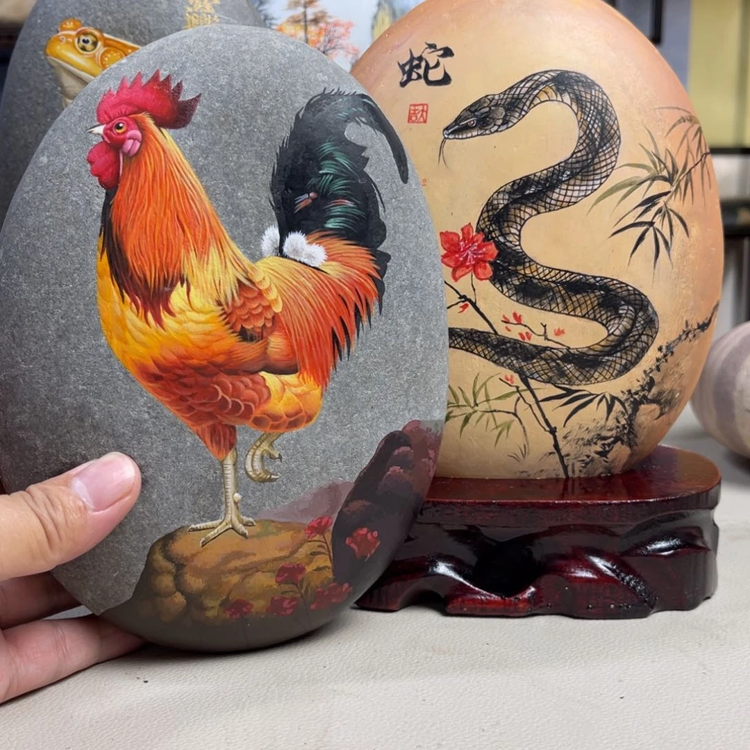 石材公鸡蛇作品摆件