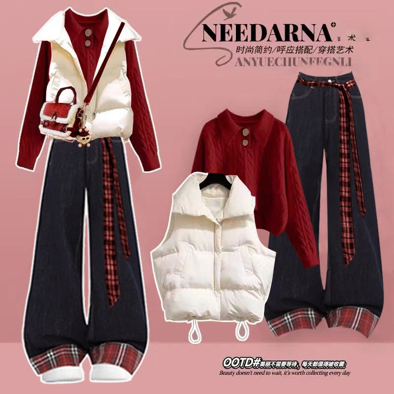 冬季套装女2025新款圣诞节新年红色翻领毛衣马甲棉服牛仔裤三件套